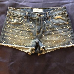 NWOT, Abercrombie distressed shorts girls size 16